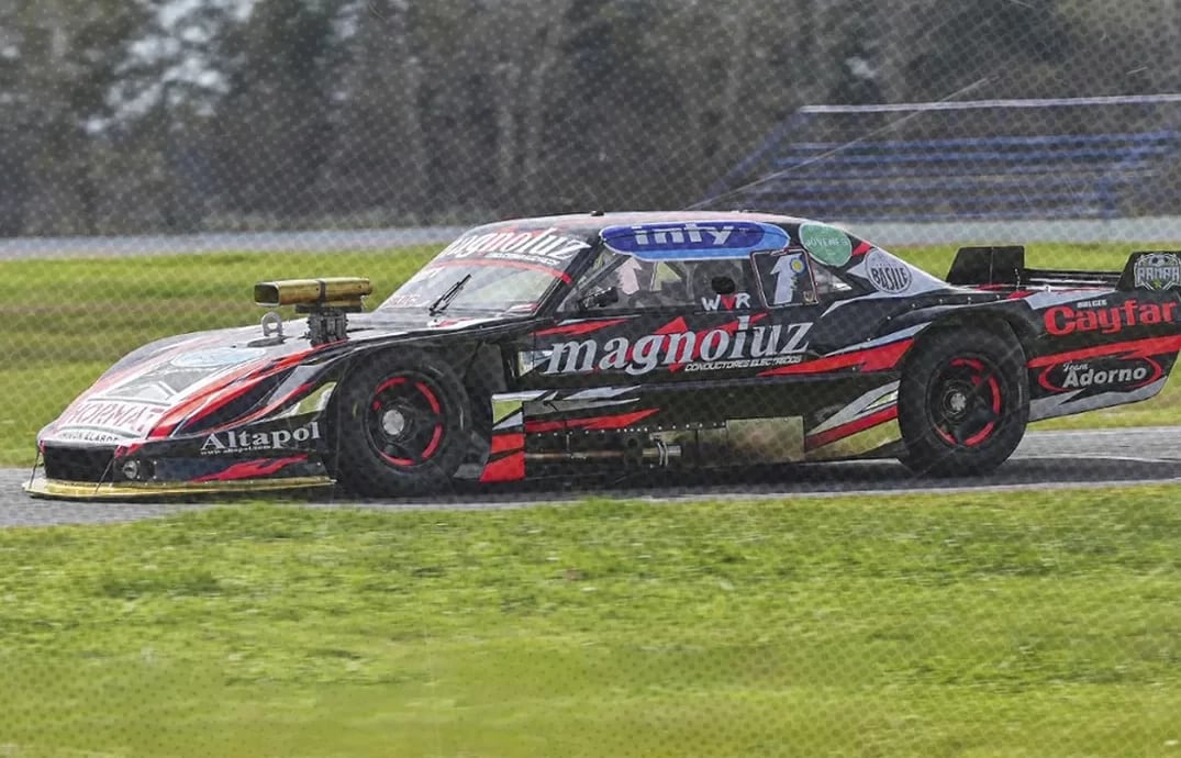 Rossi y Pietranera mandaron en La Plata, pero las penalizaciones les arruinaron la fiesta