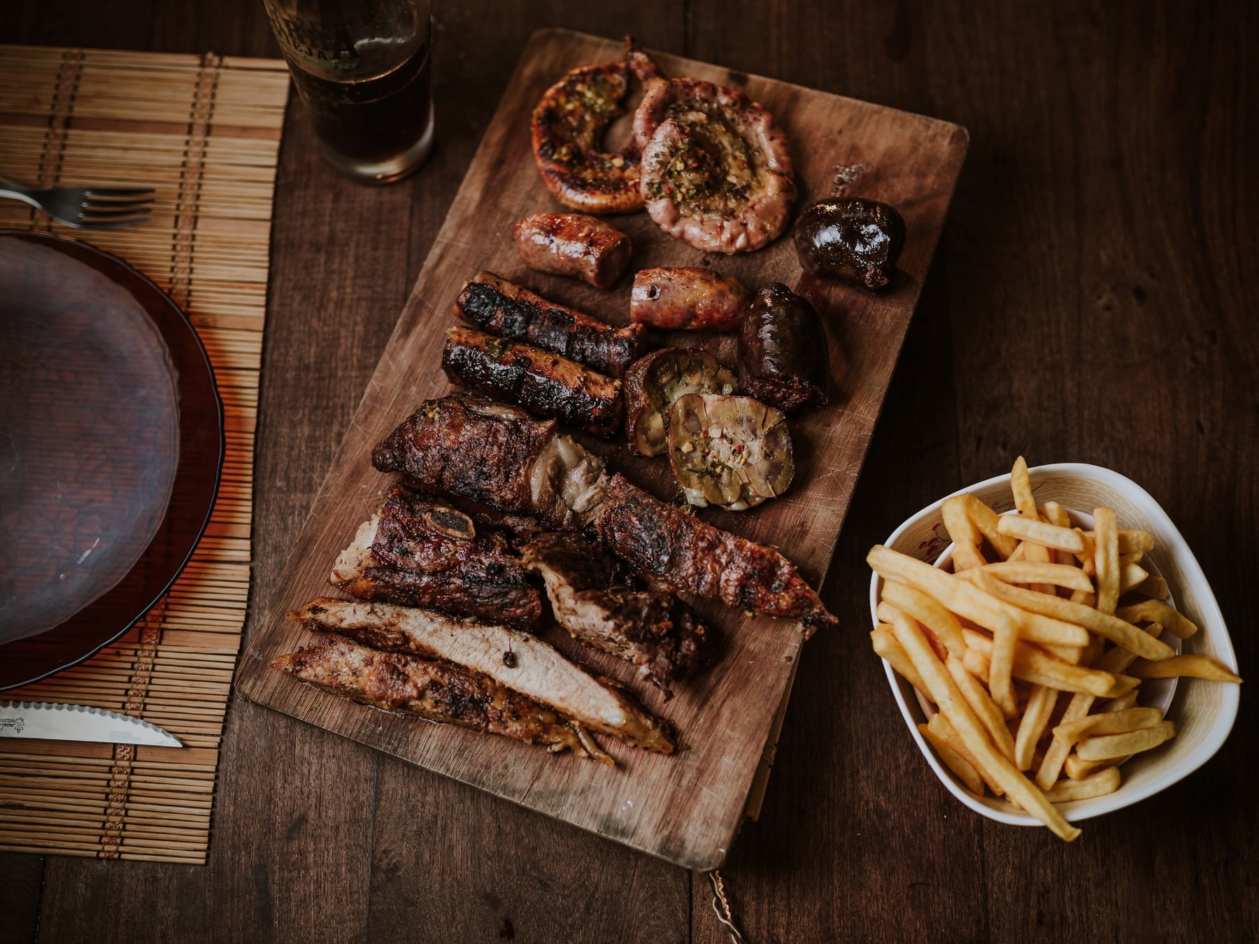 Asado sin cuentas en lápiz y papel: cuánto llevar para que no falte ni sobre carne