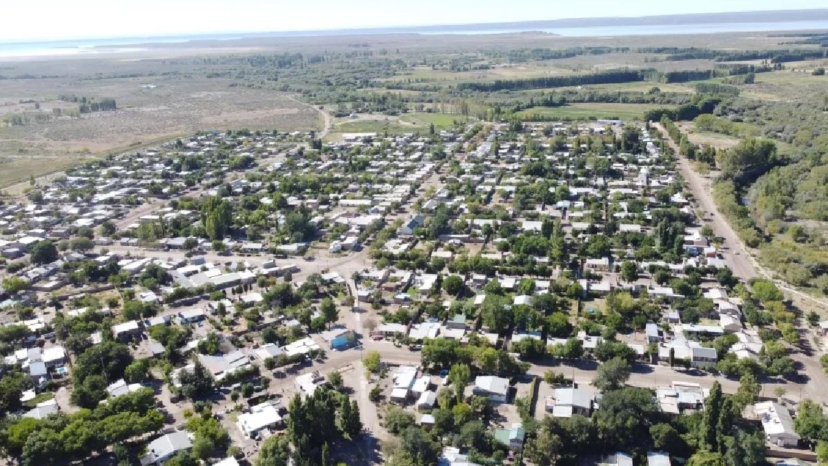 Picún Leufú mueve el tablero: el barrio Portal de las Rosas dejará atrás las garrafas y los pozos ciegos