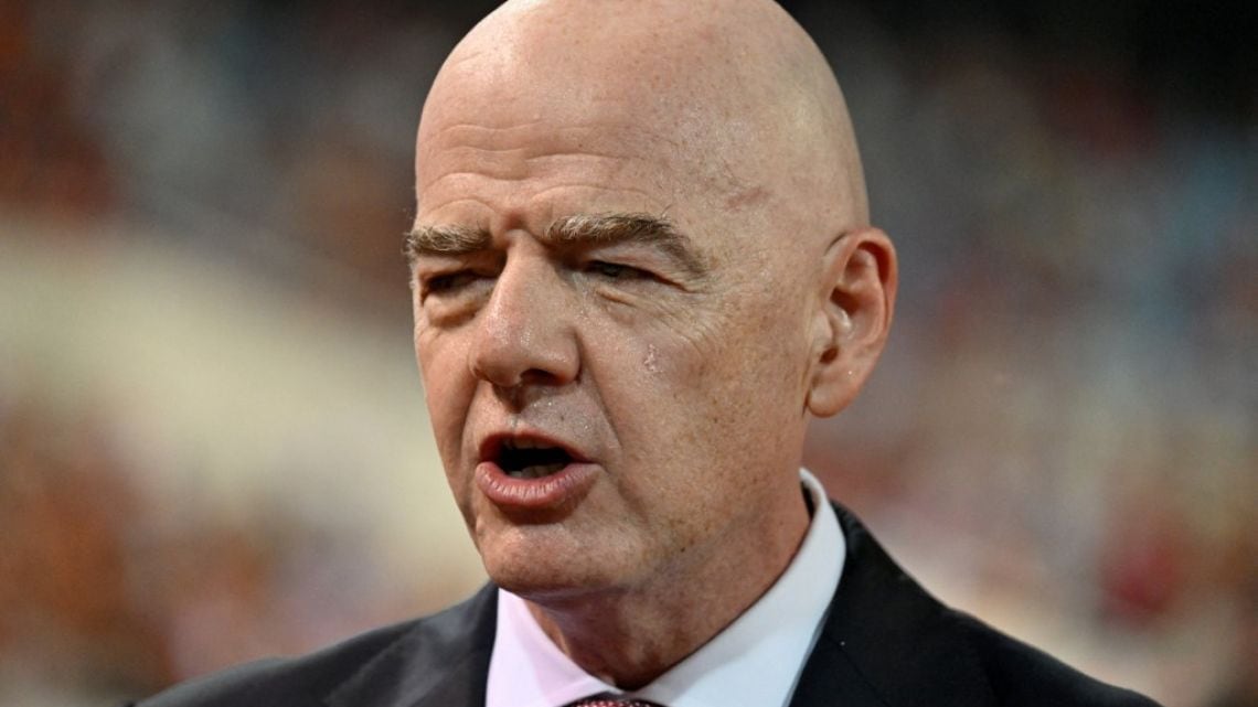 Francia le soltó la mano a Infantino y ahora le exige reformas de fondo en la FIFA