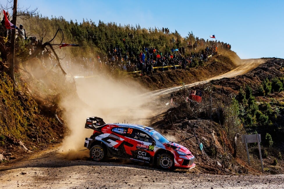 El pibe Solberg se adueñó de Chile y metió a Toyota en la historia grande del rally