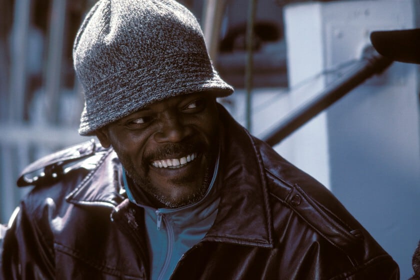 Samuel L. Jackson tiene un revival ochentoso y la elegida es una maestra con amnesia que también era espía