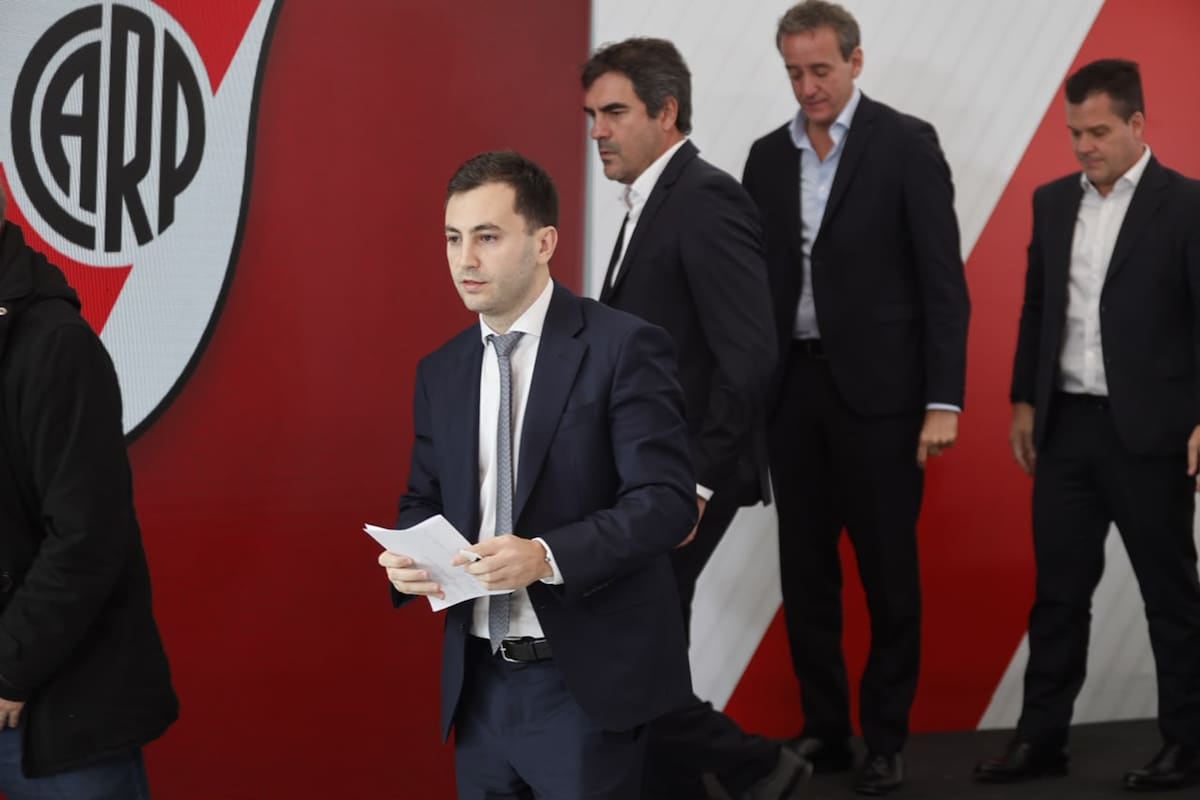 River rompió el chanchito y se armó para pelearla: Almada, Correa y compañía ya están en Núñez