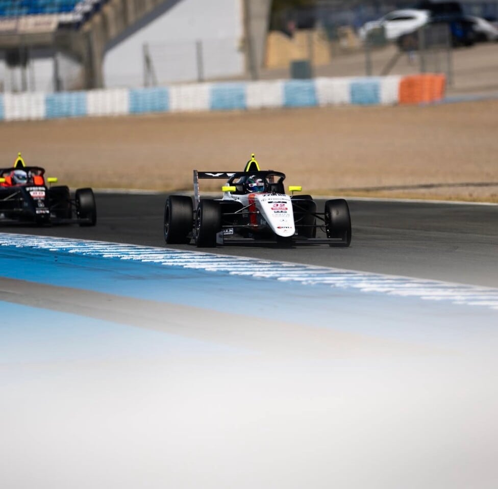 Bulbarella remó desde el fondo en Jerez y se dio el gusto de sumar seis puestos en una carrera brava