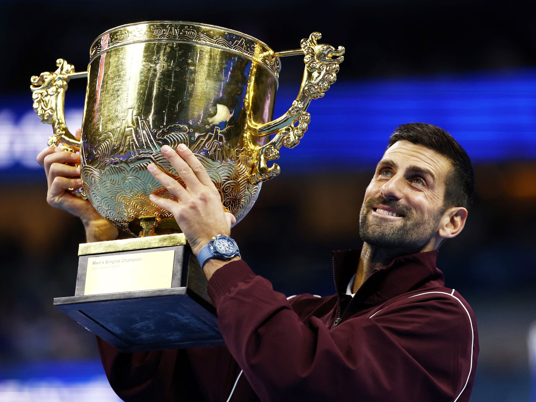 El Nole quedó a uno del récord de Federer y se fue de Pekín con el invicto intacto