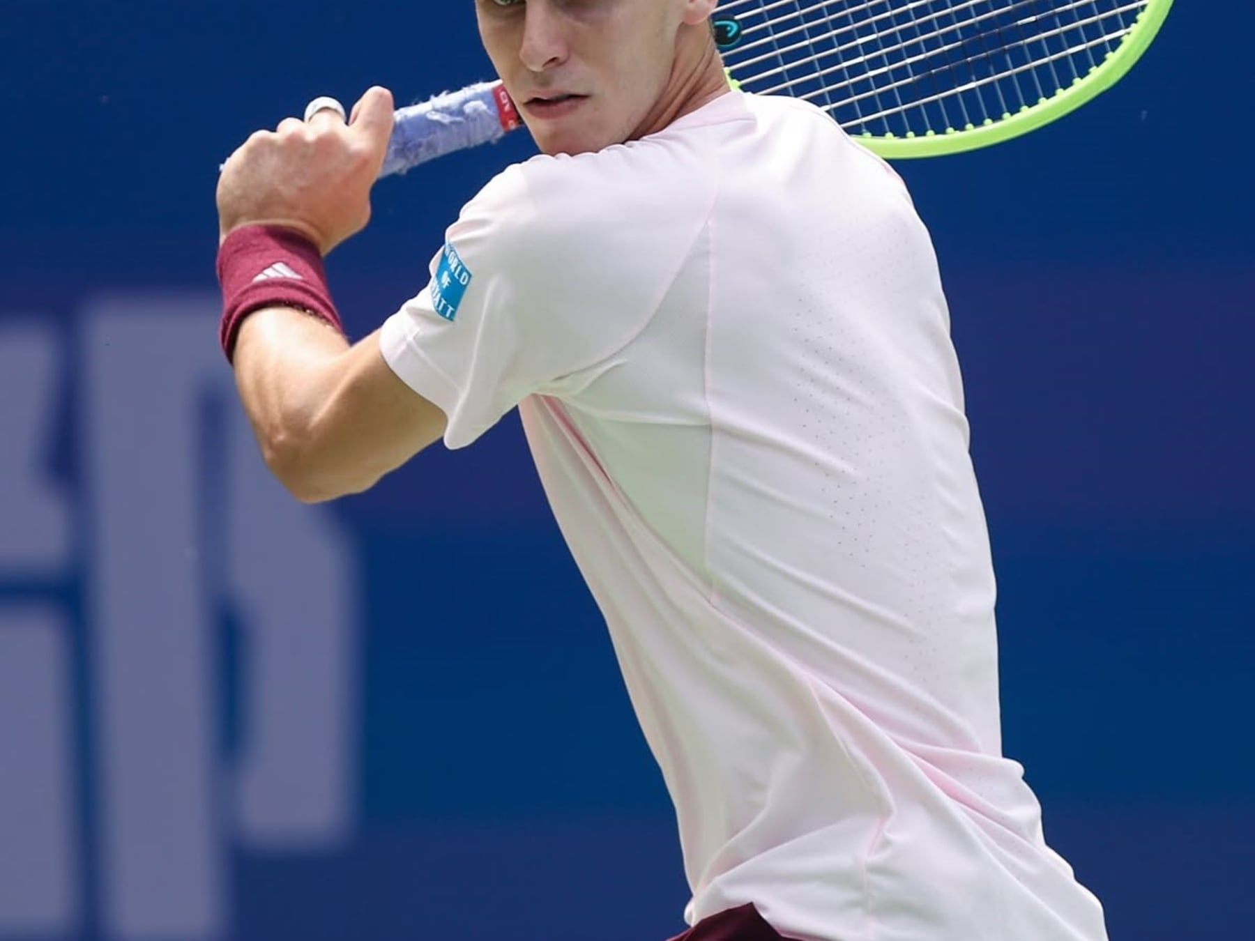 Juanma Cerúndolo se prueba ante Alcaraz en Shanghai y el tenis argentino se llena de nombres propios