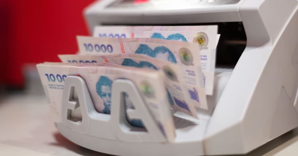 Qué deben hacer los bancos cuando un billete llega a ventanilla roto, manchado o quemado
