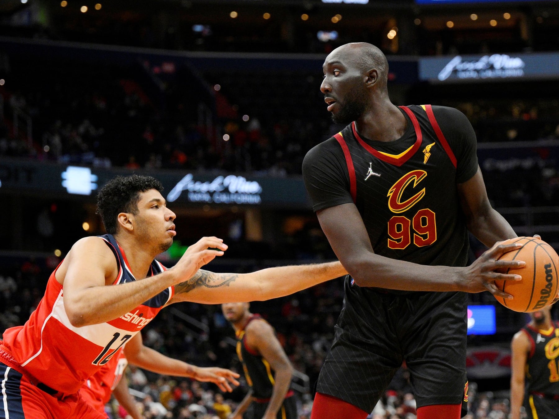 El gigante vuelve a la NBA: Tacko Fall recaló en Filadelfia con un contrato bidireccional