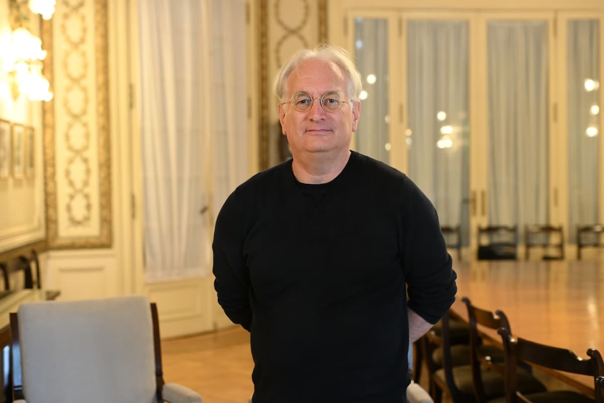 "Si apretás los botones correctos en el orden correcto, obtenés la respuesta correcta siempre": la advertencia de un experto sobre la IA en las aulas