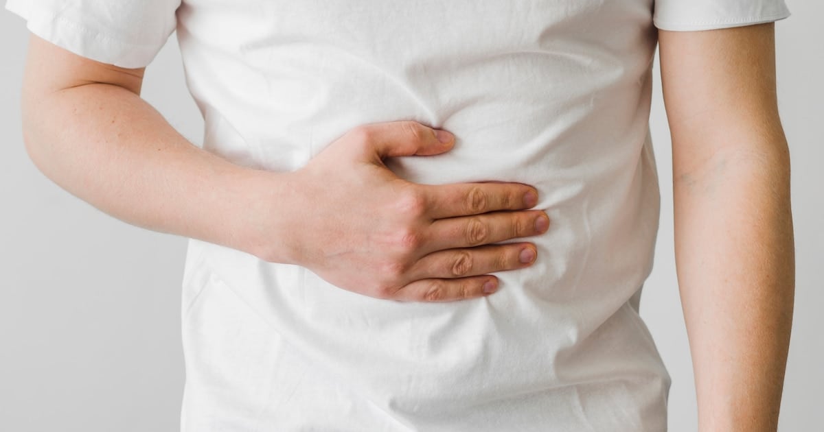 Una década de pistas en la sangre: lo que el sistema inmune cuenta en silencio antes de que estalle la enfermedad inflamatoria intestinal